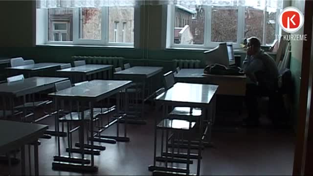 Izglītības darbinieki streiko – skolas tukšas, bērnudārzi daļēji