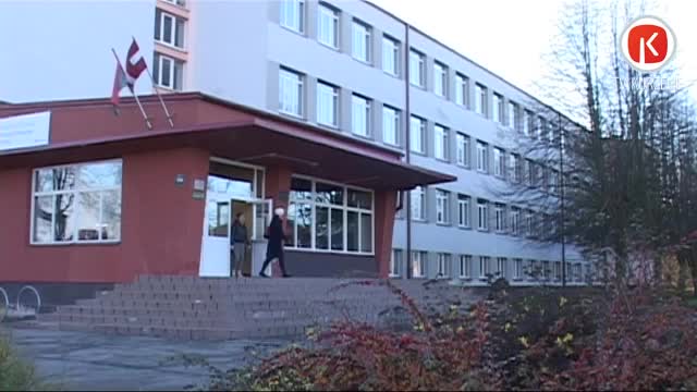 Seniori apgūst jaunākās tehnoloģijas