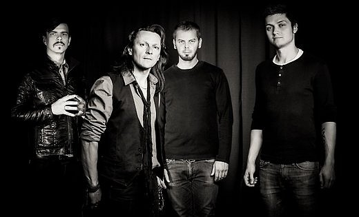 Ivo Fomins izdod jaunu solo albumu “Nekas jau nebeidzas”