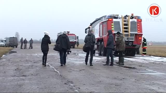 Liepājas lidosta saņēmusi jaunās ugunsdzēsēju automašīnas