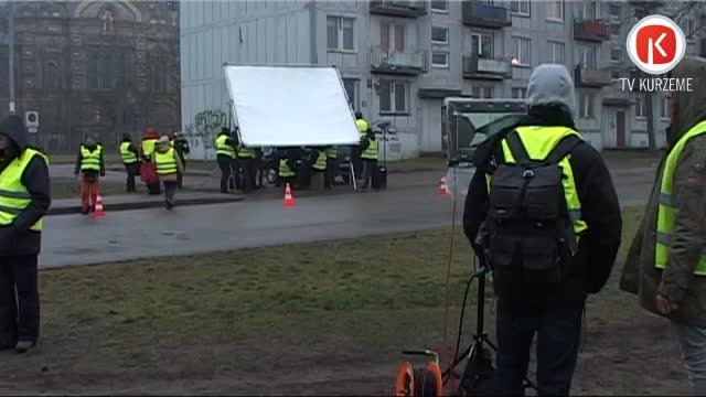 Liepājā filmē ungāru “Ziemeļblāzmu”