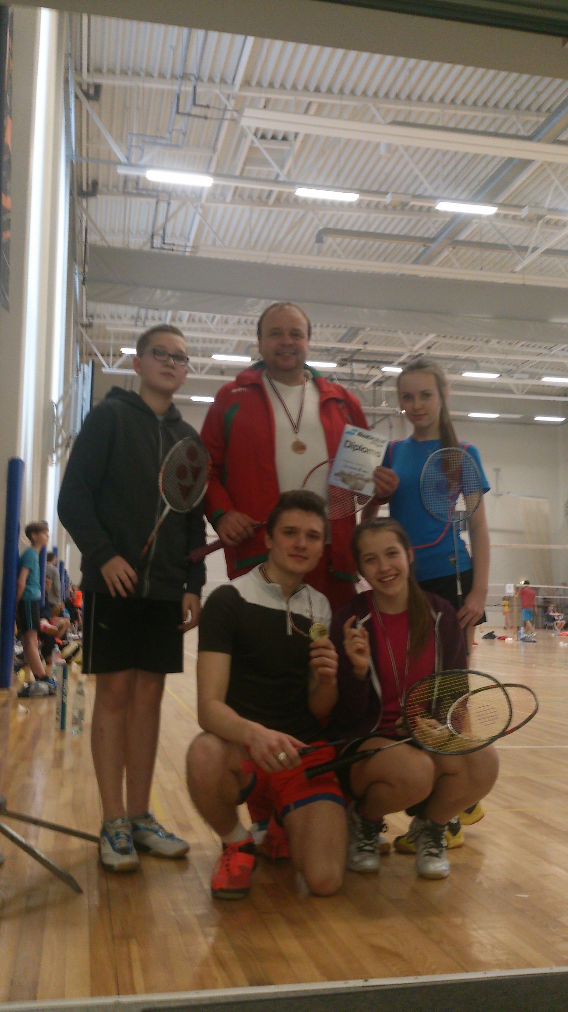 Badmintonisti atgriežas ar medaļām