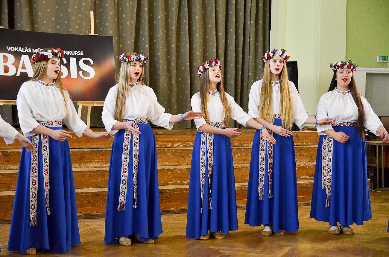 Kurzemes novada vokālās mūzikas konkurss “Balsis 2016”