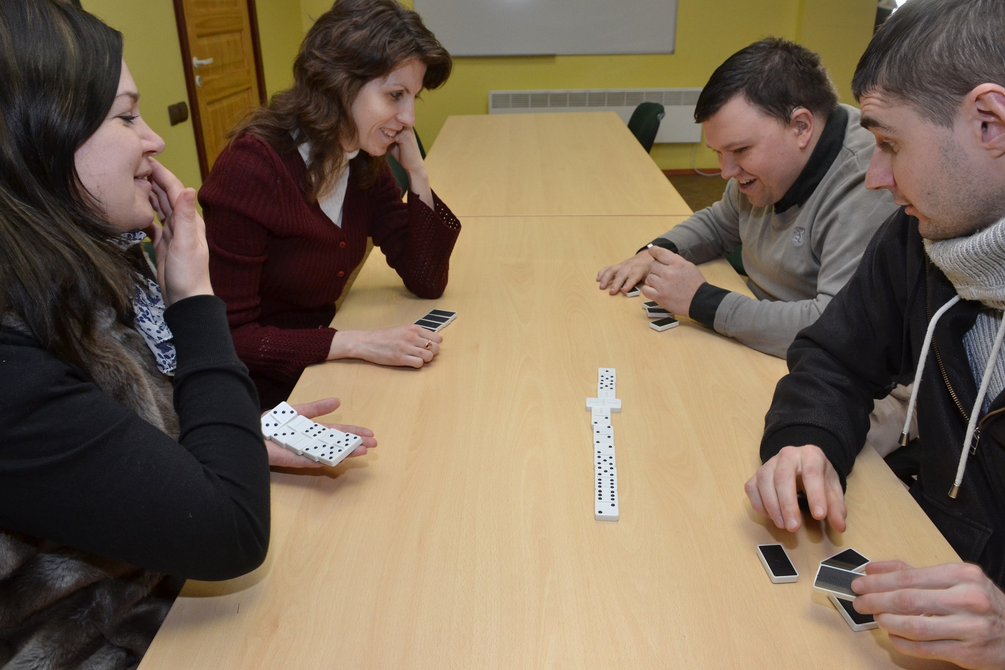 Ļaujas domino azartam