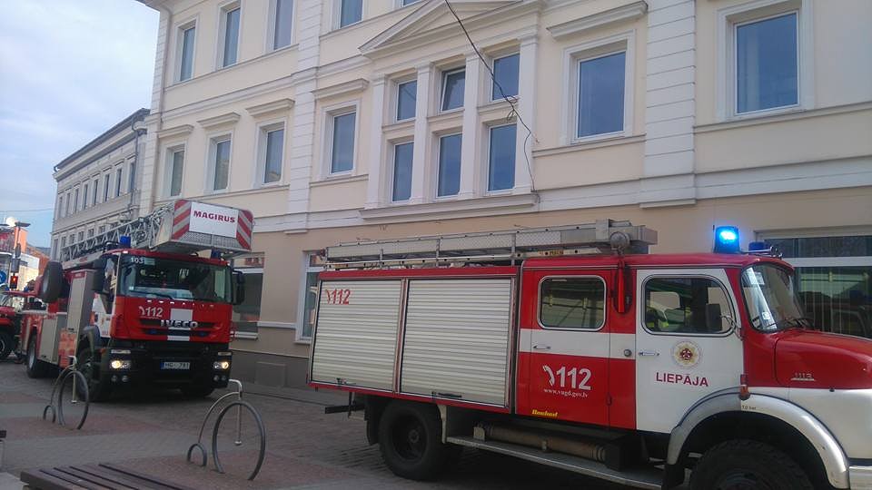 Viltus trauksme bibliotēkā