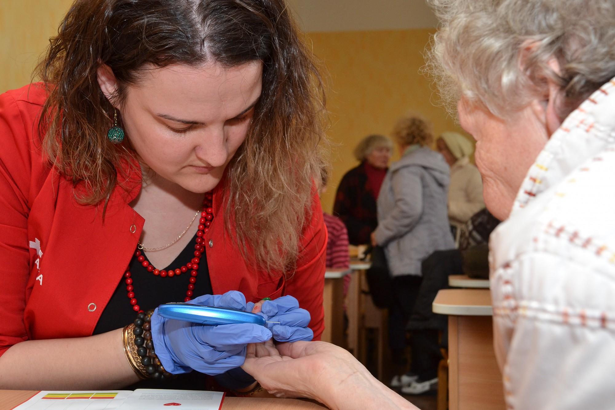 Liela interese par holesterīna mērījumiem un lekciju