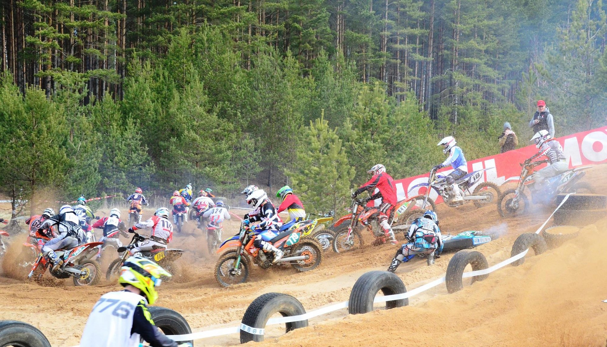 Lauris Freibergs “Cross Country” sacensībās izcīna 4.vietu