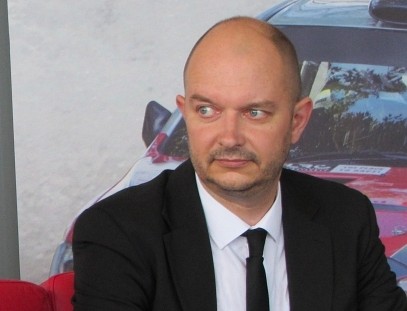 Vai auto tehnisko apskati vajadzētu atļaut veikt ik pārgadu?