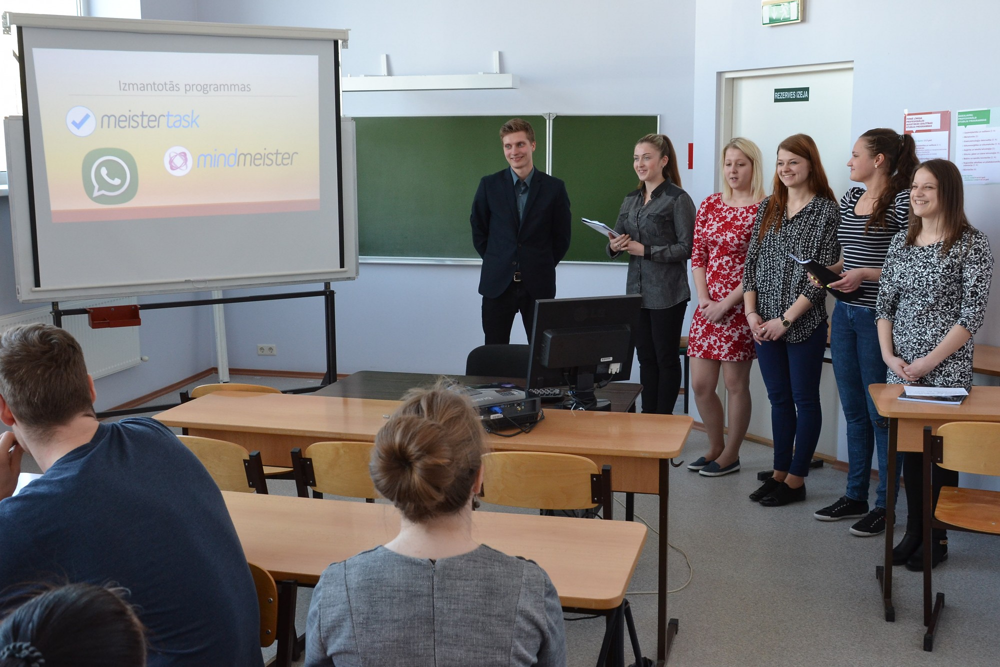 Studenti iepazīst biznesa vidi