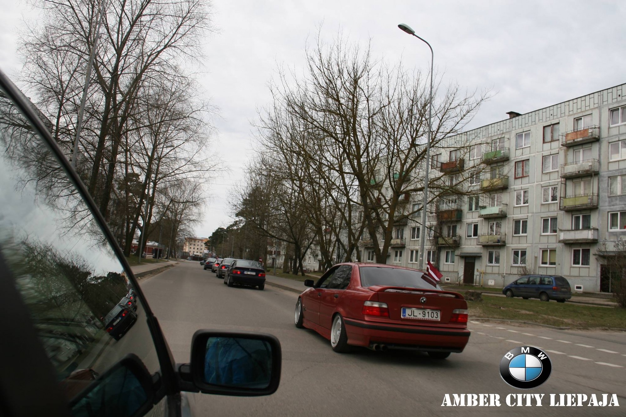 ”BMW” biedrība ar braucienu popularizē drošu braukšanu