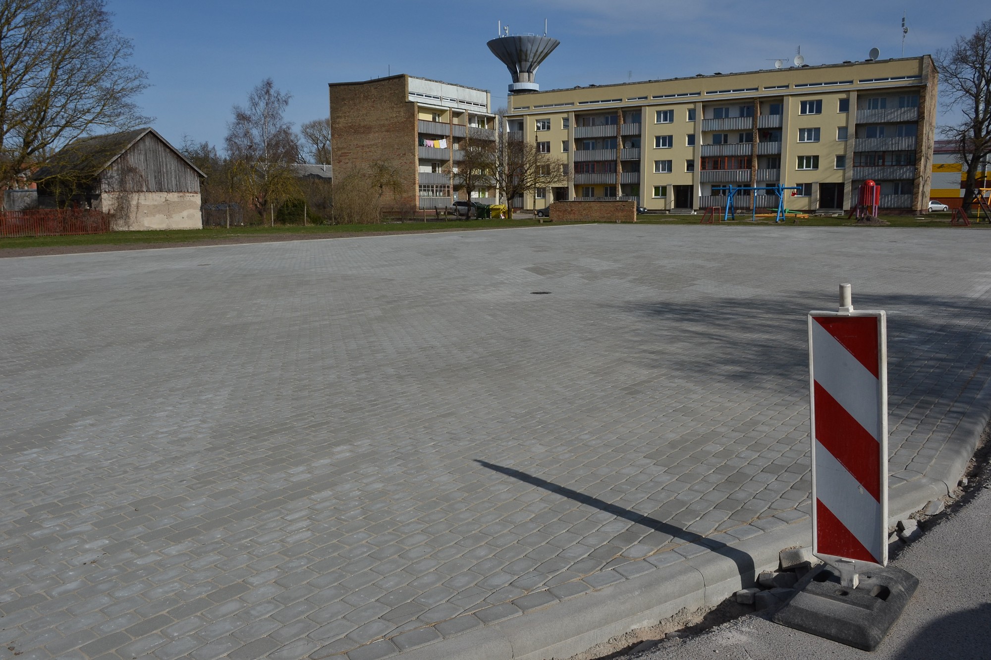 Laukums gatavs, konteineri vēl jāgaida