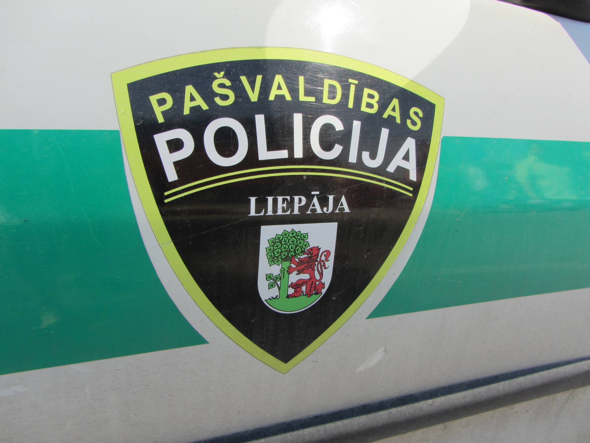 Aiztur iereibušo ar svešiem dokumentiem