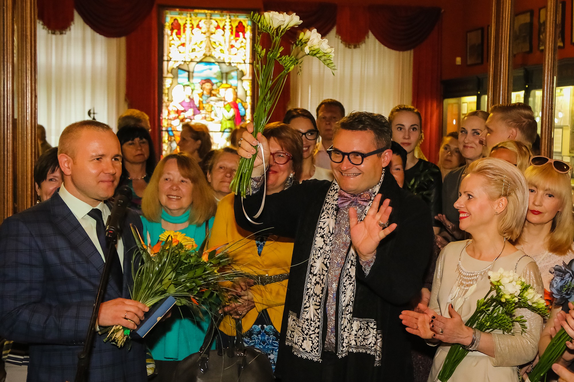 Papildināts – Muzejā atklāj kūrorta modes vēsturei veltītu izstādi “Kūrorts. Mode. Liepāja”