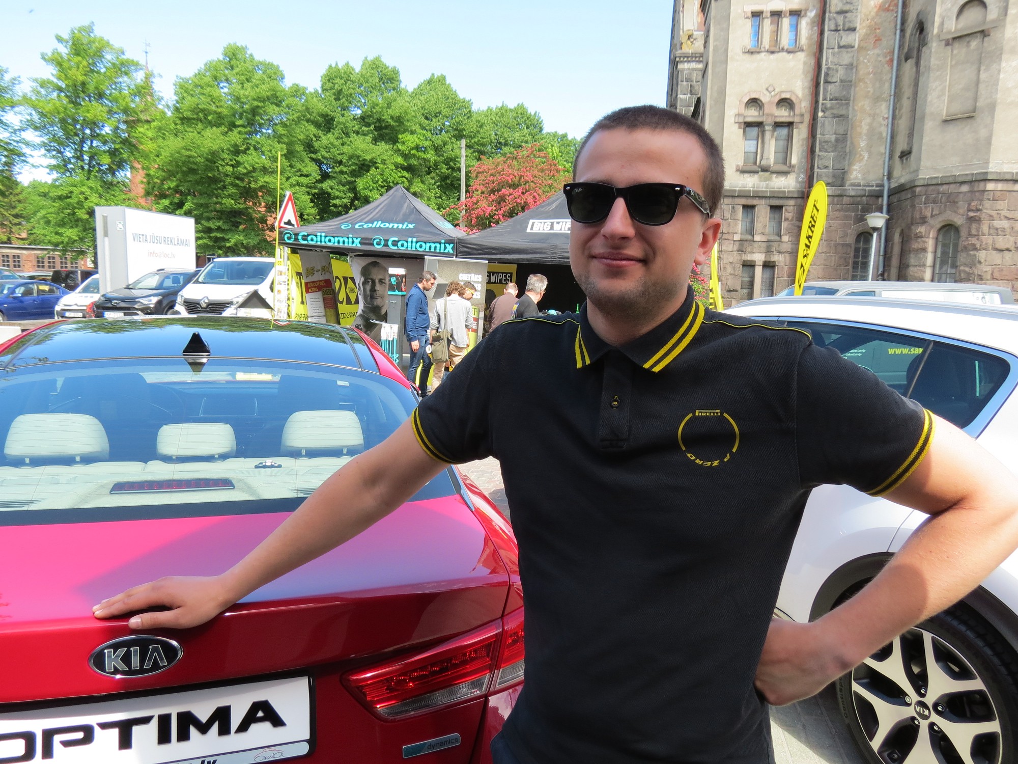 Pēteris Markots: Kuram vērienīgāka ballīte, lielāks pūlis, kuram vairāk balonu…