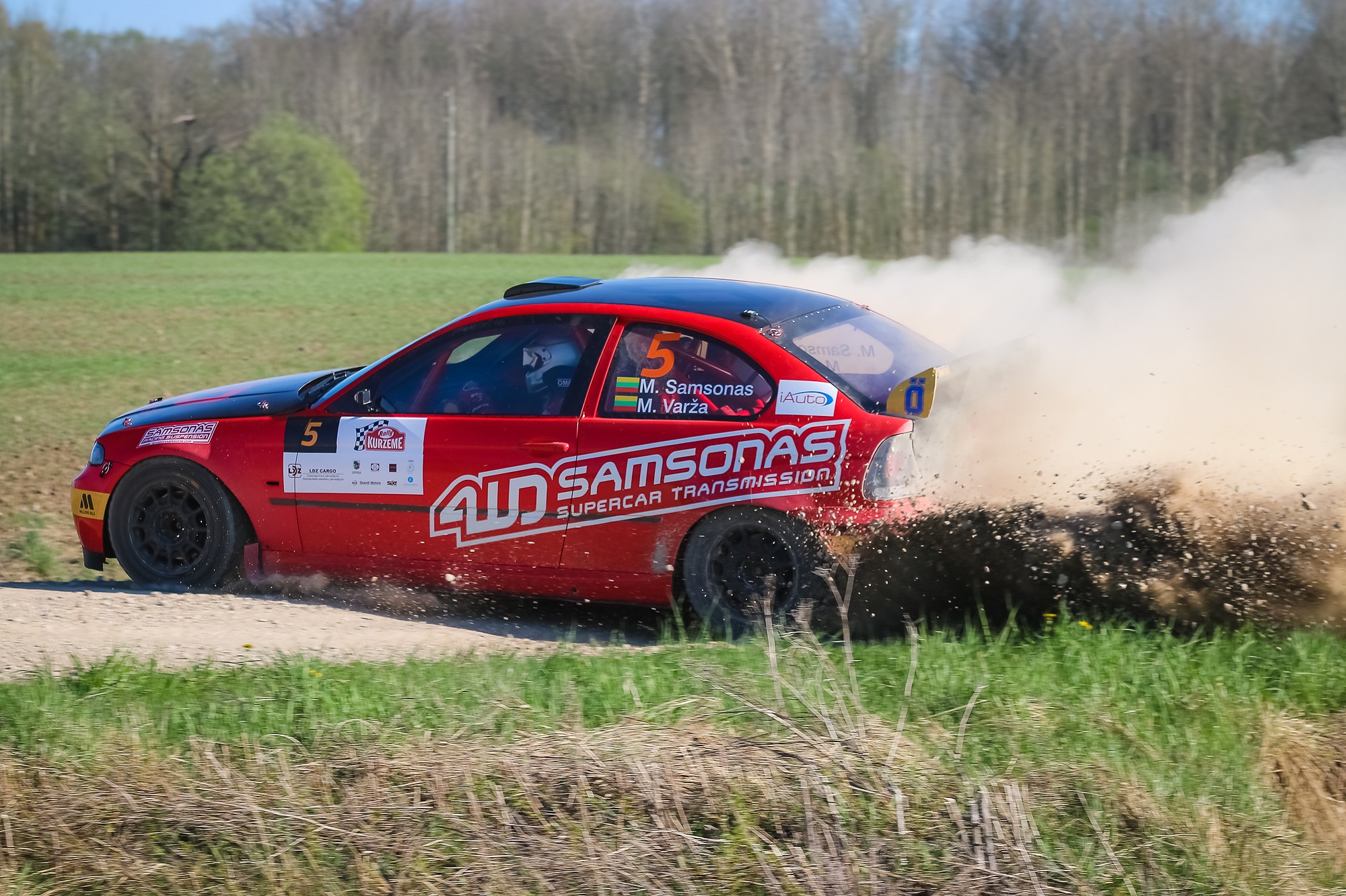 Rallija ”Kurzeme” testa ātrumposma rezultāti sola spraigas cīņas par uzvaru