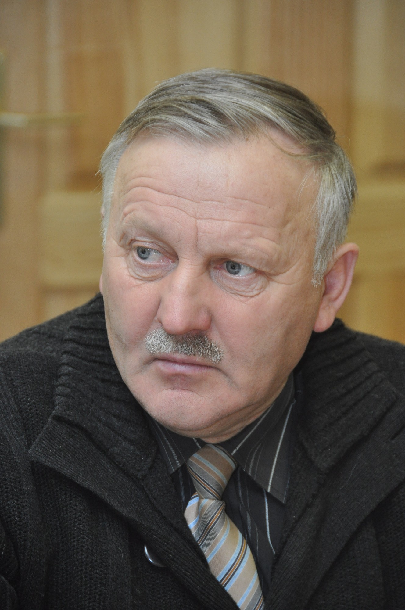 Par nodokļiem norēķinās ar malku