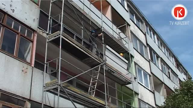 Liepājā pieprasa pārbaudīt balkonu un lodžiju stāvokli
