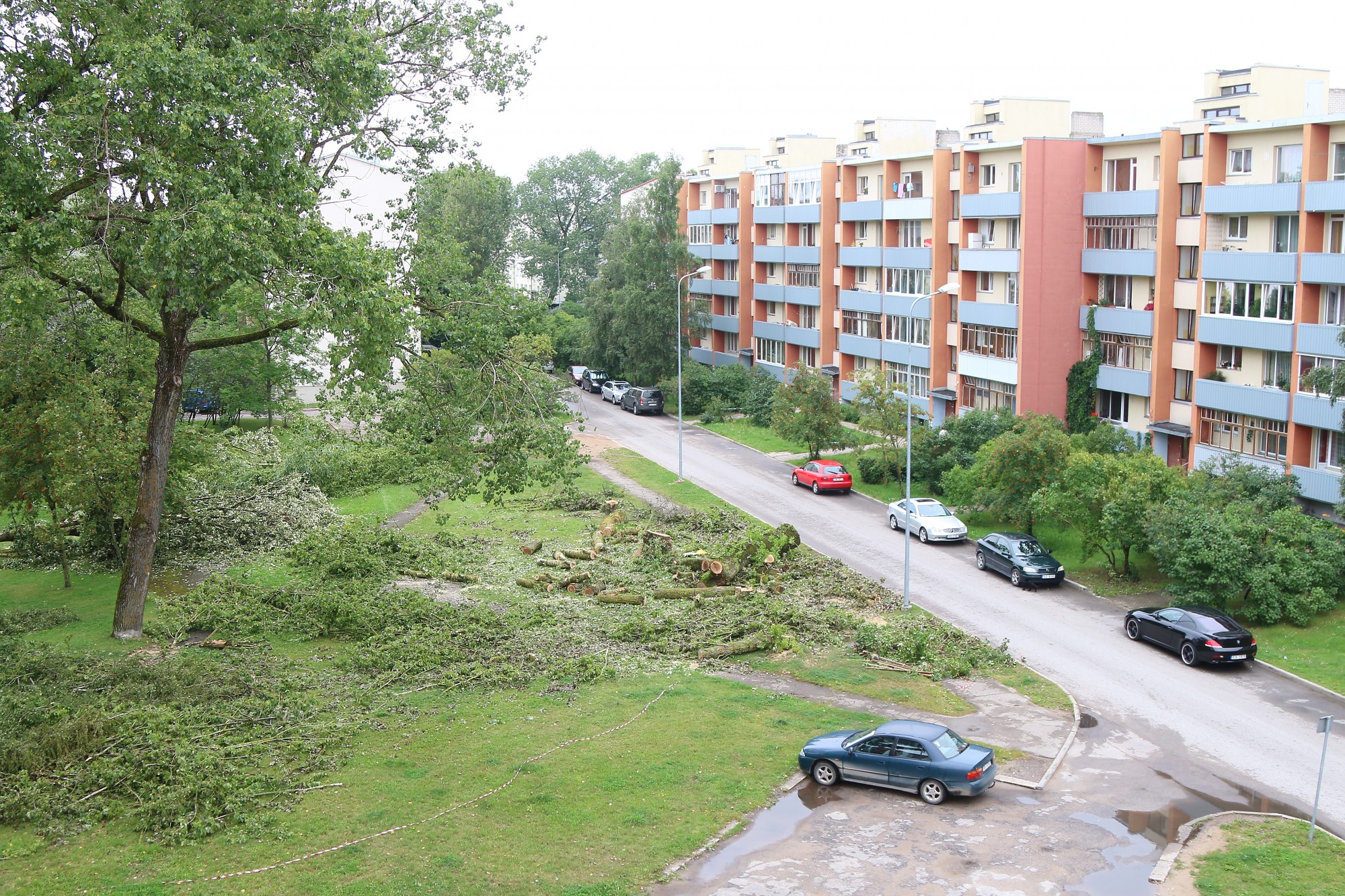 Viedokļu karš par pagalma labiekārtošanu