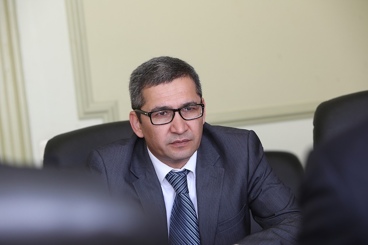 Liepāju darba vizītē apmeklē Uzbekistānas vēstnieks