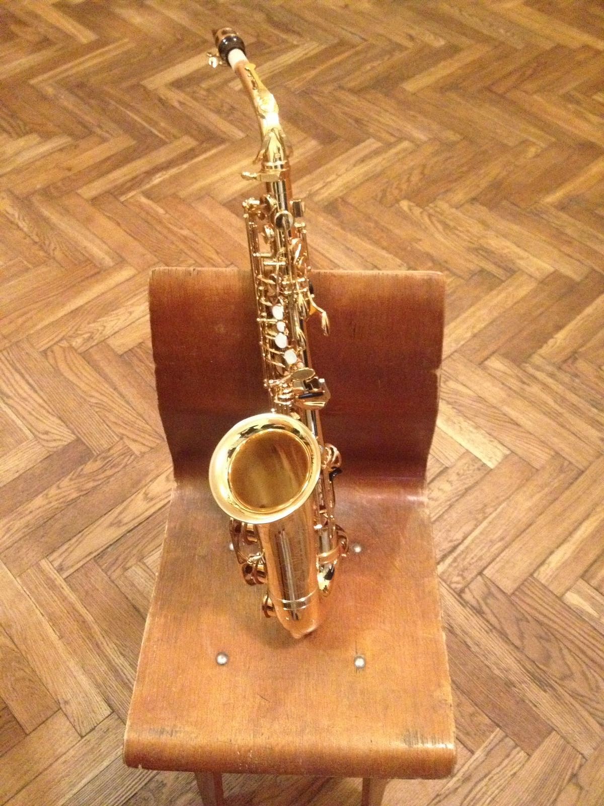 Mūzikas vidusskolai jauni instrumenti