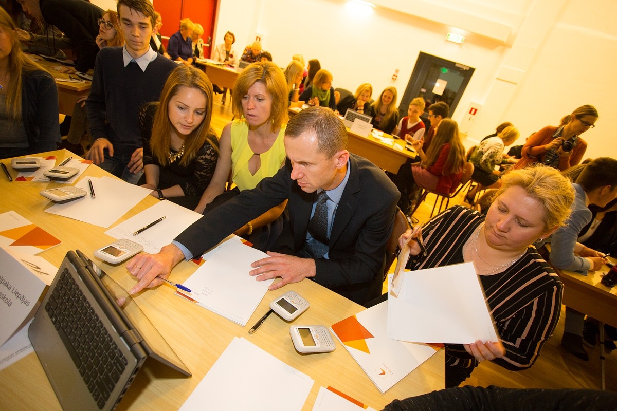 Diskusijā kopīgi meklē risinājumus labām pārmaiņām mūsdienu skolās