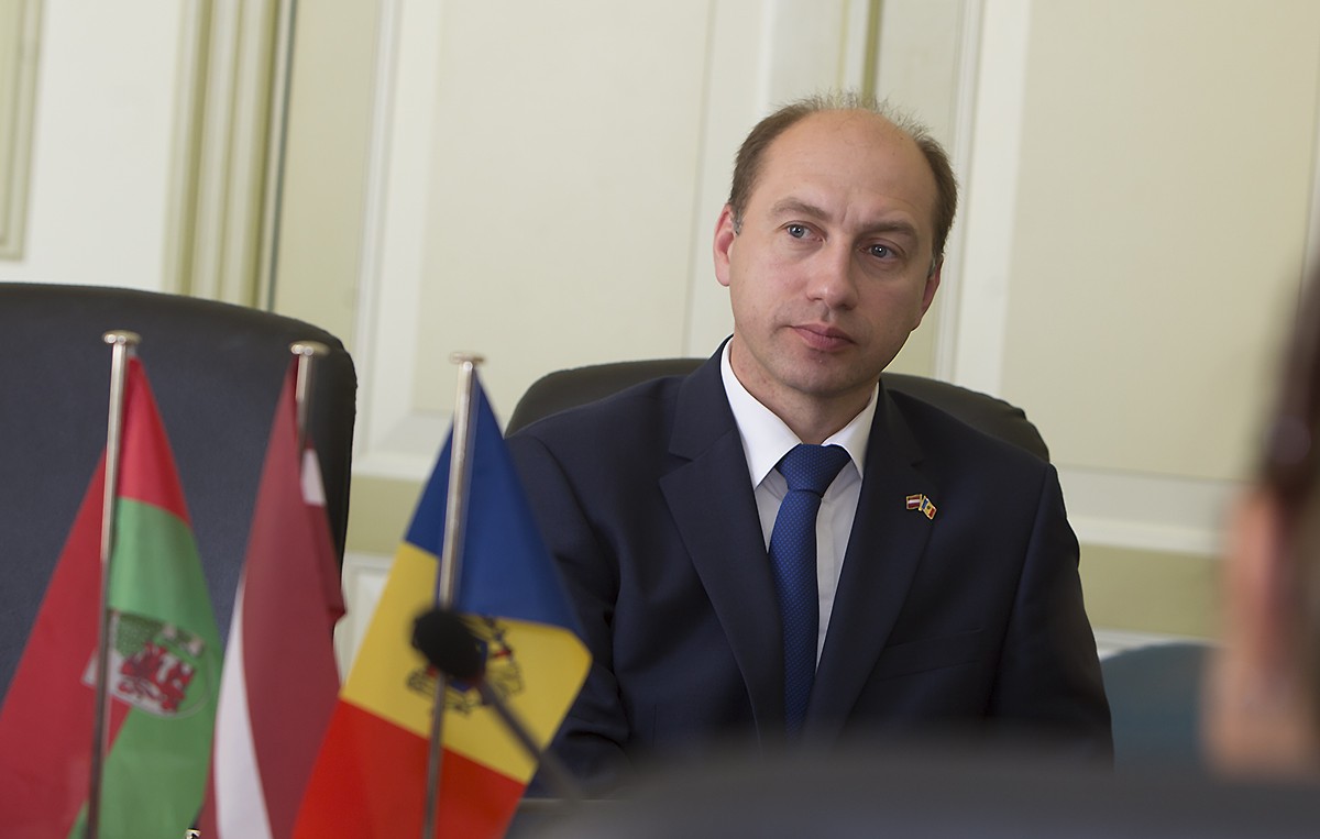 Liepāju darba vizītē apmeklē Moldovas Republikas vēstnieks