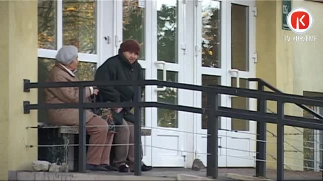 Uzsāk procesu, lai invalīdi pakalpojumus saņemtu ārpus aprūpes iestādēm