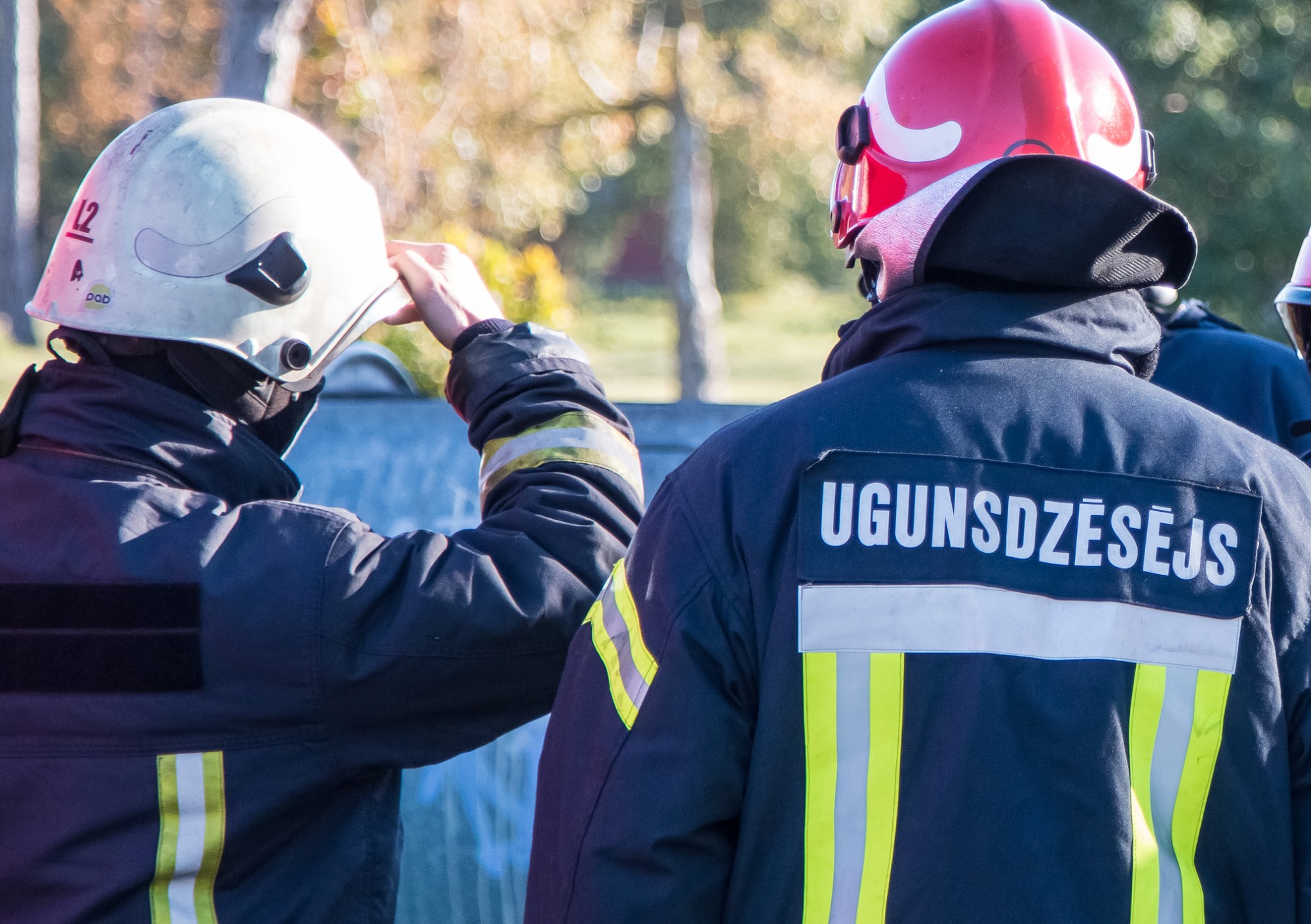 Medzes pagastā degusi garāža un šķūnis