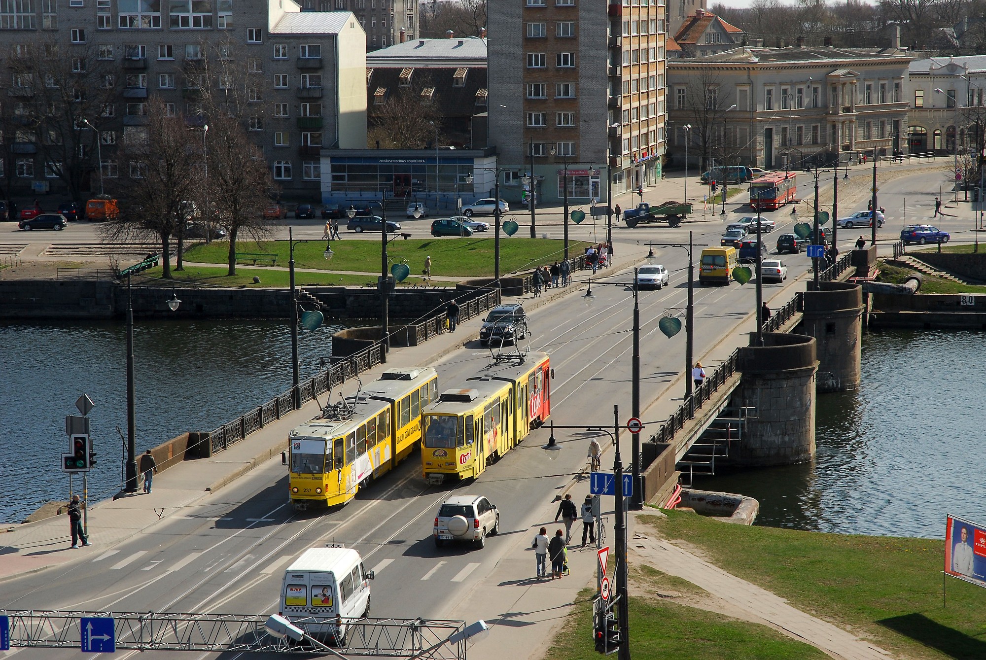 Iesniegti dokumenti finansējuma piesaistei