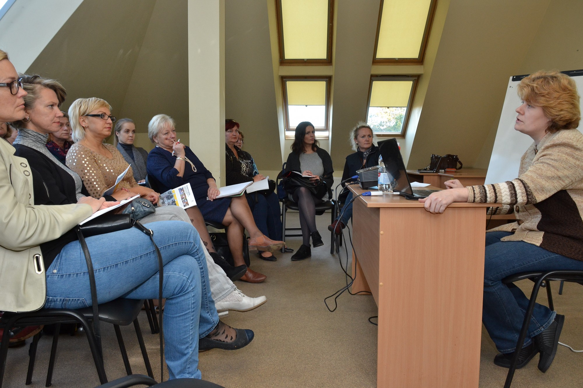 Kanisterapija nav zoodārzs vai cirks