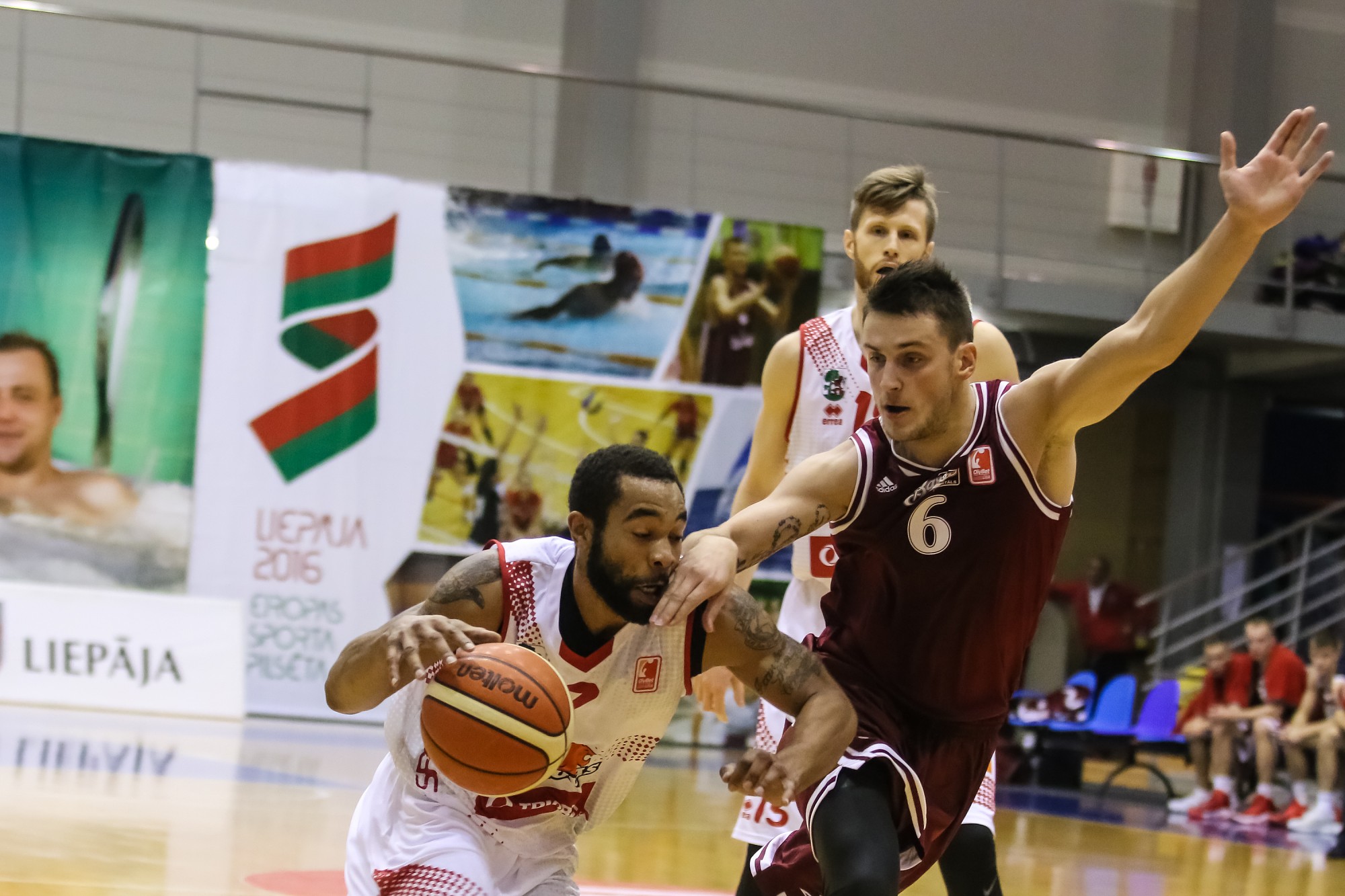 “Liepāja/Triobet” smagā kaujā piekāpjas “Barons kvartāls” basketbolistiem