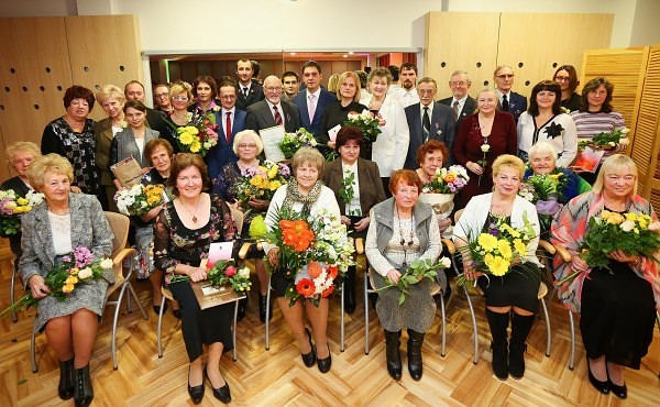 Godina veiksmīgākos NVO un brīvprātīgā darba veicējus