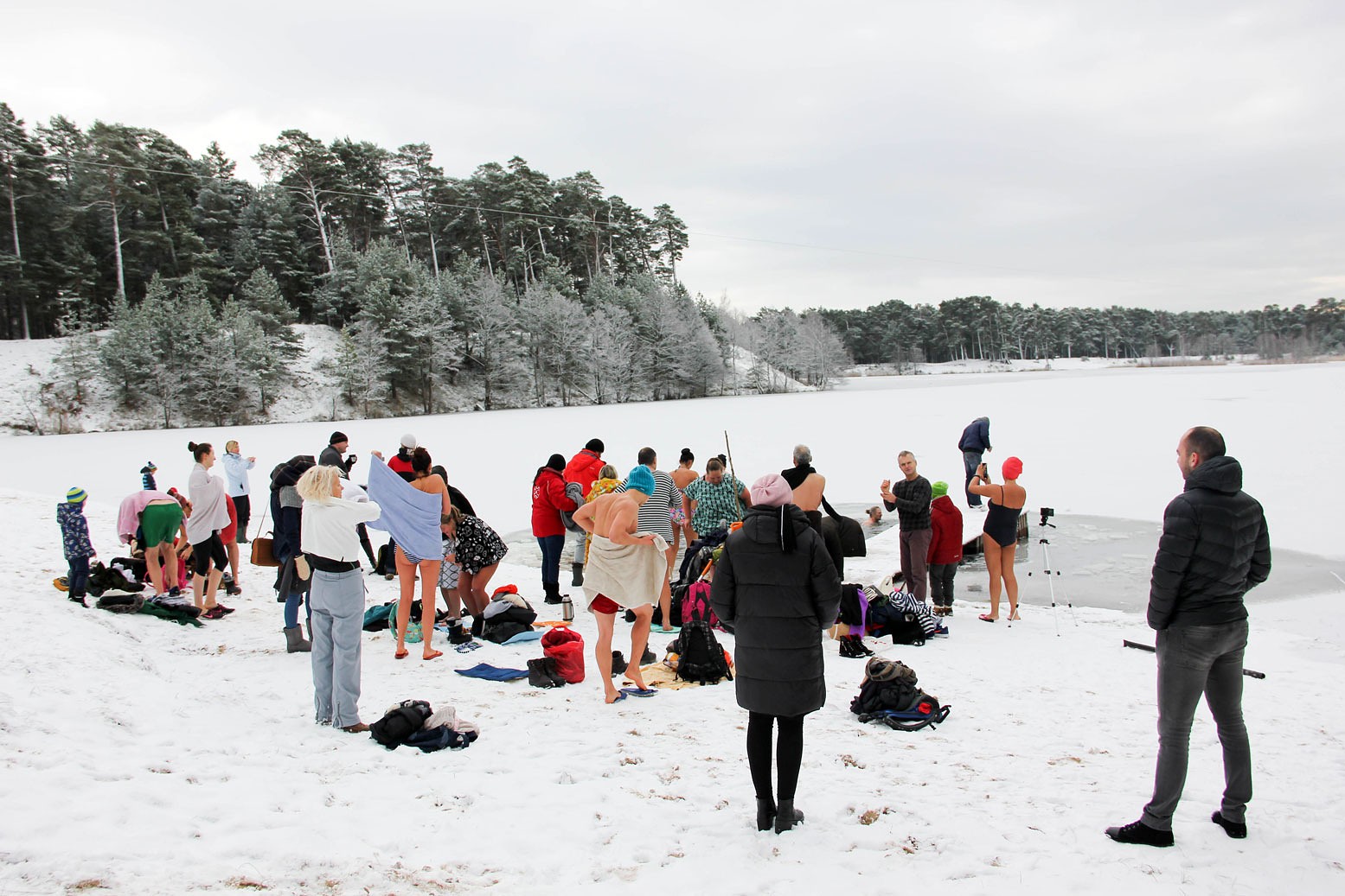 Interesenti aicināti piedalīties koptreniņā ar ziemas peldētājiem un regbistiem