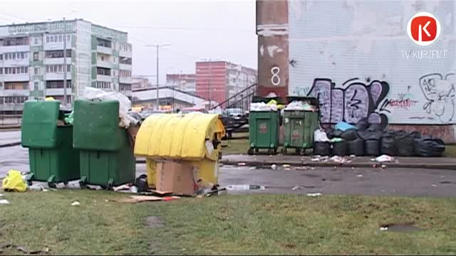 Liepājnieki un pašvaldība kritizē atkritumu jauno izvedēju darbu