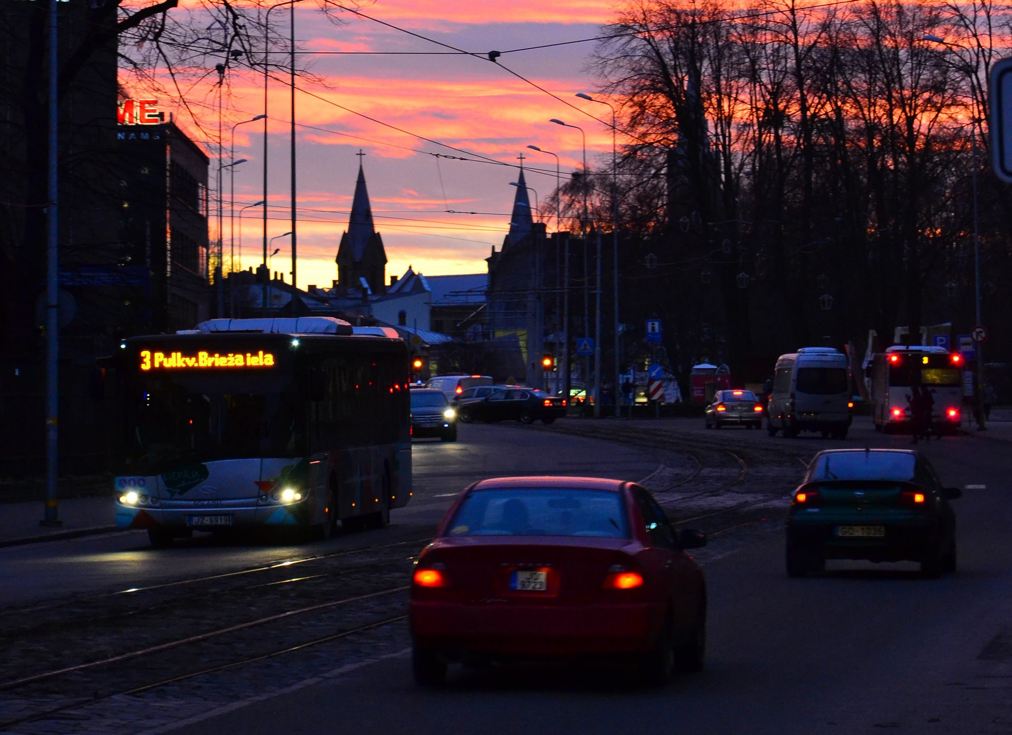 Sabiedriskā transporta kustība svētku dienās – pēc brīvdienu grafika