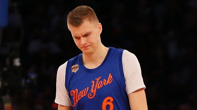 Porziņģis trāpa četrus tālmetienus, “Knicks” zaudē tiešajai konkurentei