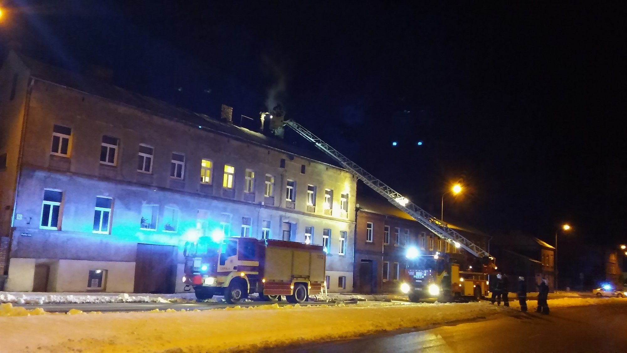 Brīvības ielā deg sodrēji