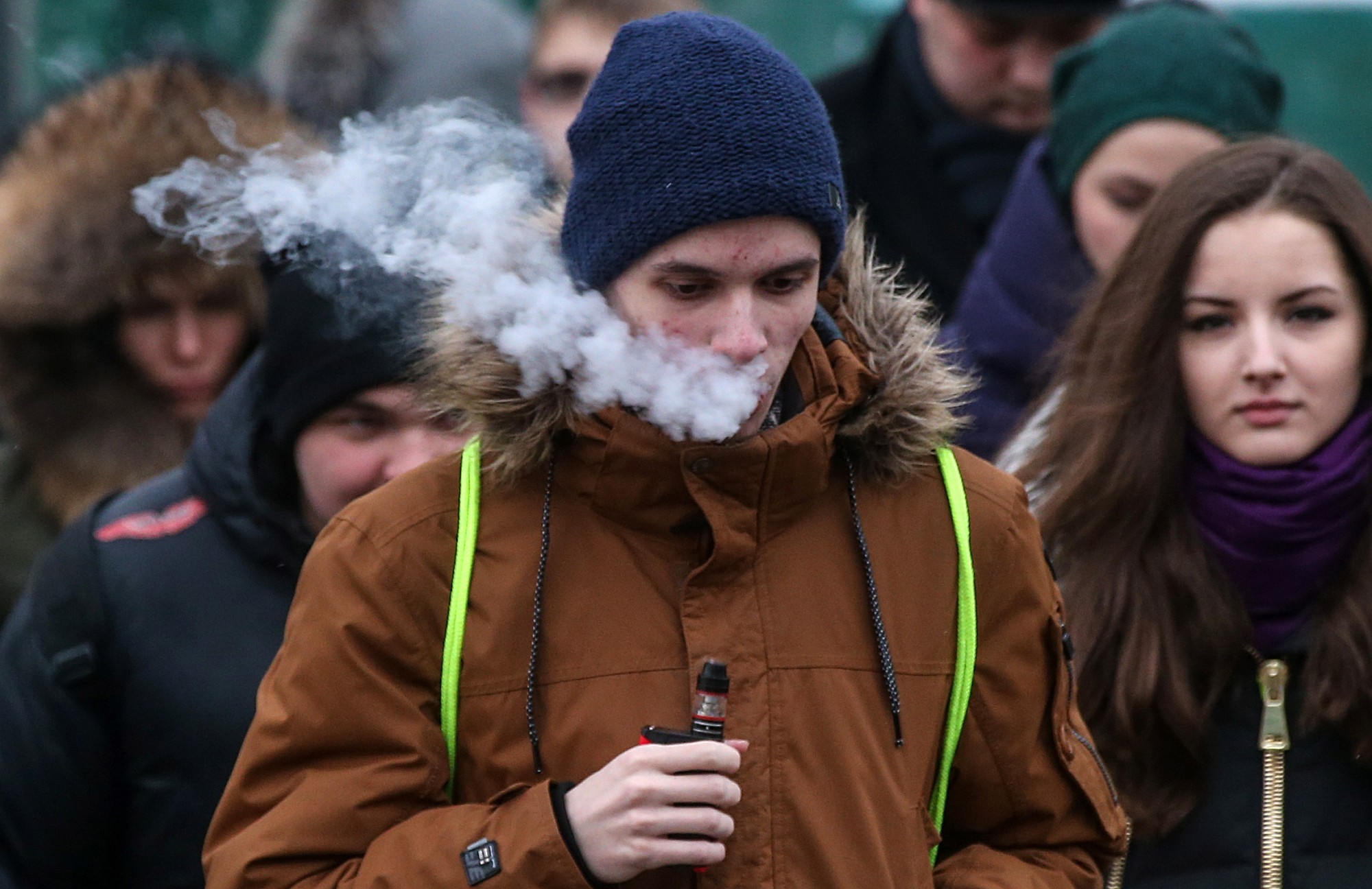Vai elektroniskās cigaretes drīkst smēķēt jebkur?