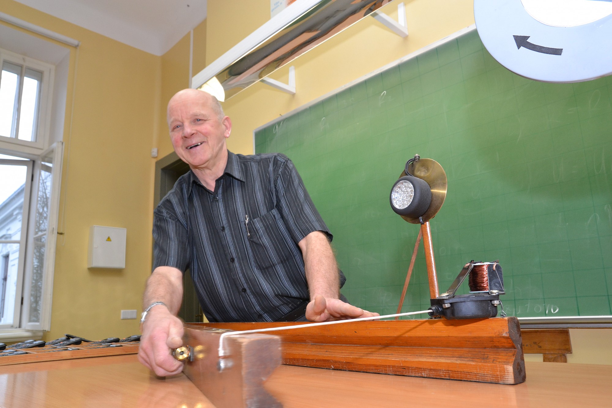 Pedagogi: Skolēnu mīlestību pret mācību priekšmetu vieš izpratne