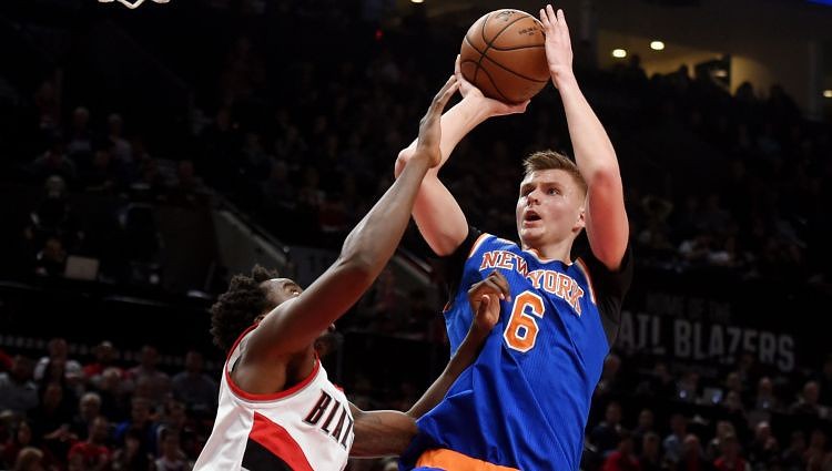 Porziņģis ar 25 punktiem palīdz “Knicks” komandai pārtraukt piecu zaudējumu sēriju