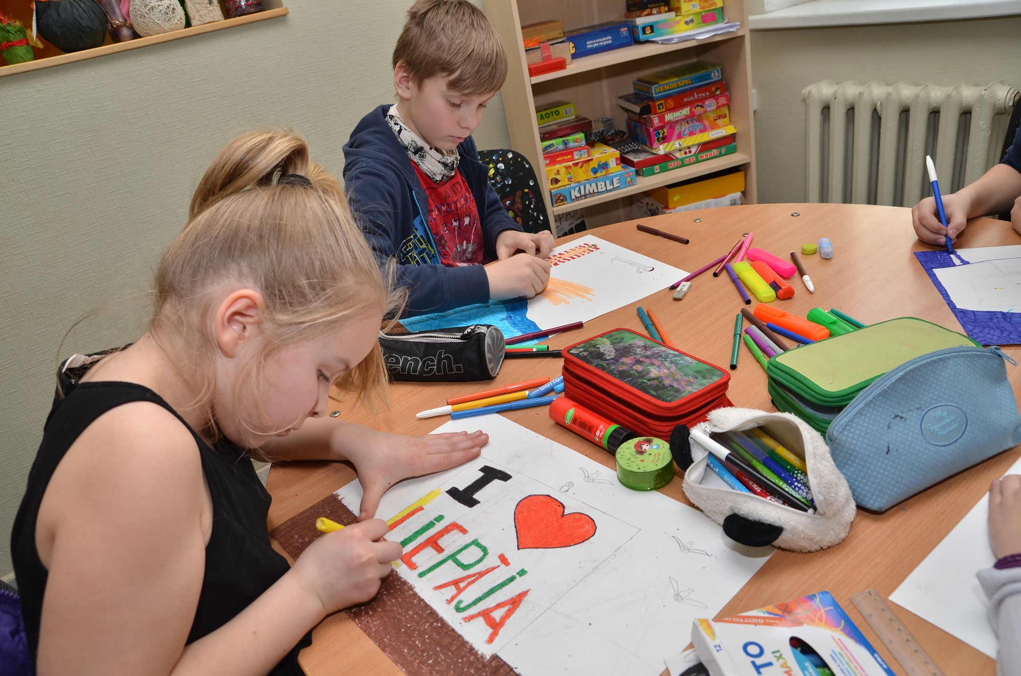 Zīmēšanas konkurss ”Liepājas toņi un pustoņi”