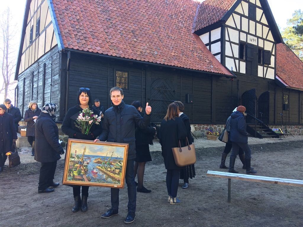 Brīvdabas muzejā atklāj restaurēto Liepājas ostas noliktavu ”Bezdelīga”