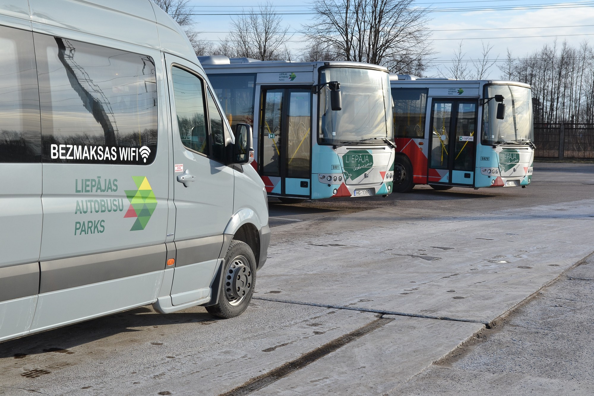 Nokļūšanu Liepājas lidostā sola nodrošināt arī ar pilsētas sabiedrisko transportu