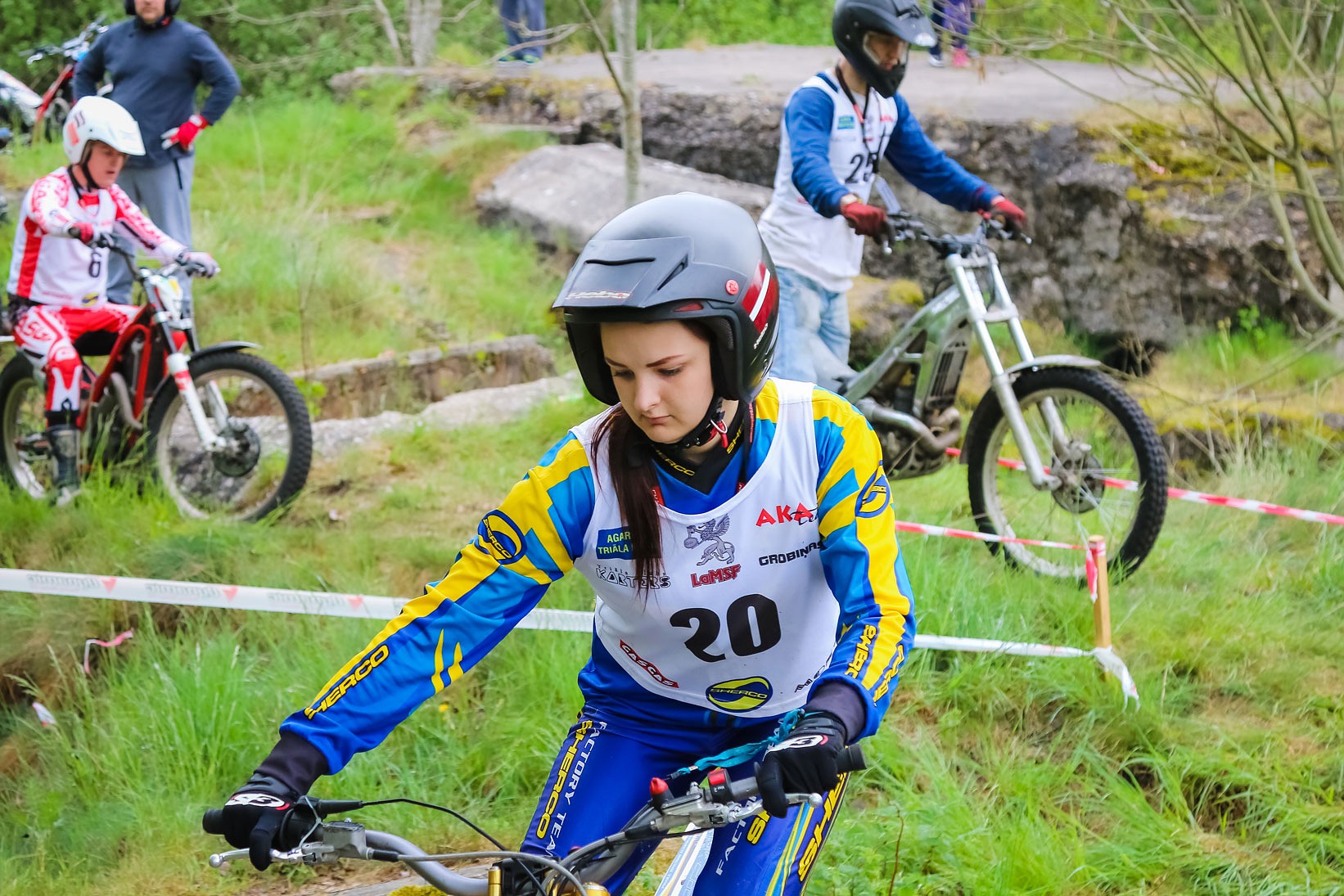 Triāla sacensības Liepājā – izaicinājums sportistiem, šovs skatītājiem