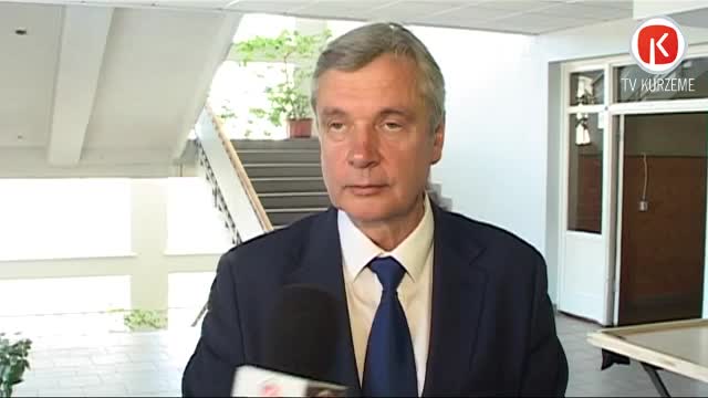Izglītības ministrs ieskicē pāreju uz mācību jauno saturu
