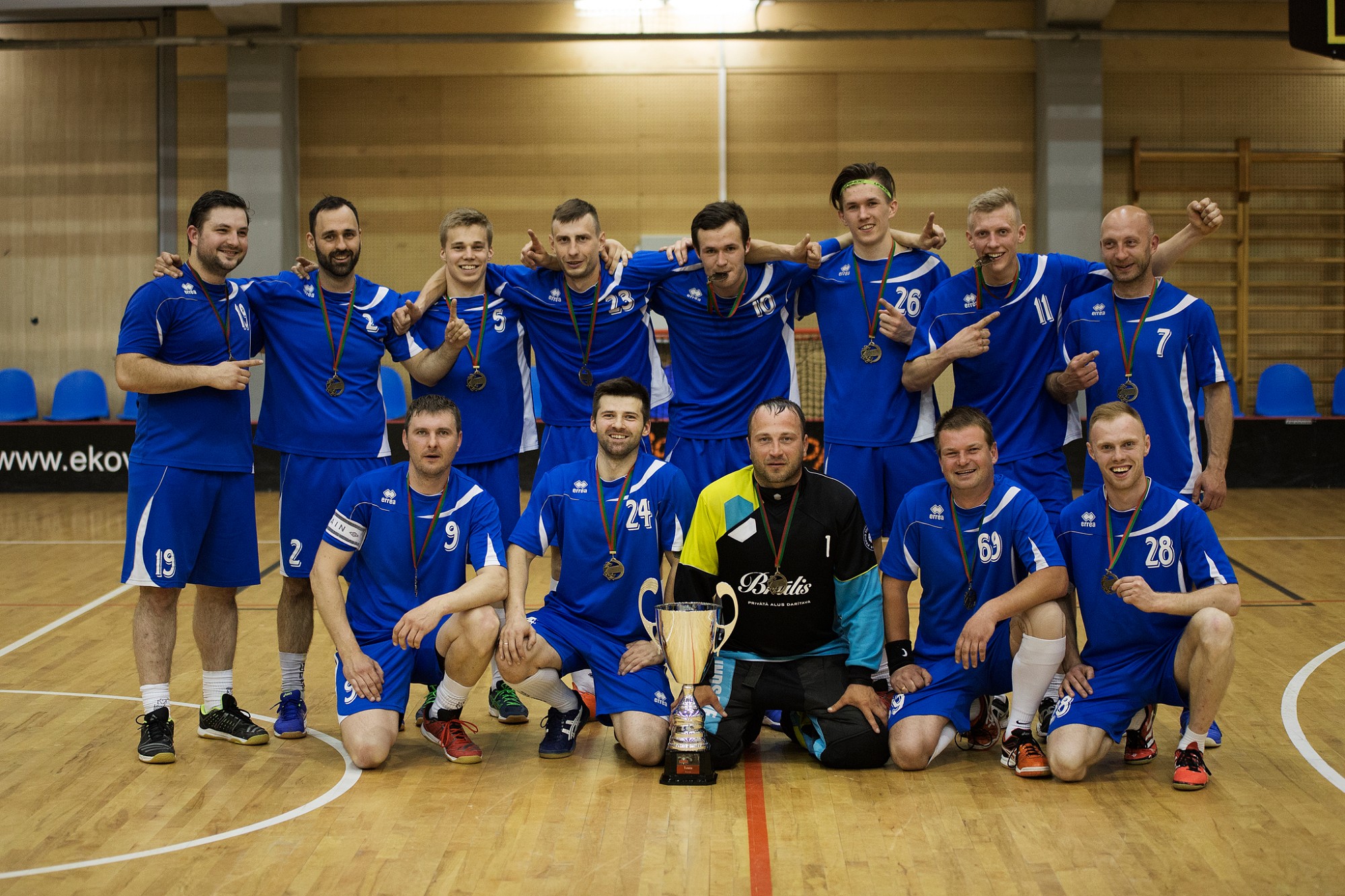 Liepājas pilsētas 21. florbola čempionāta čempioni – ”Vārme” un ”Exes”