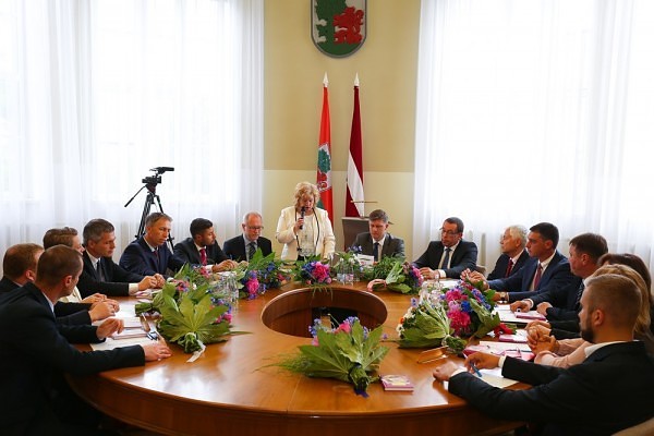 Par Liepājas domes priekšsēdētāju ievēlēts Uldis Sesks