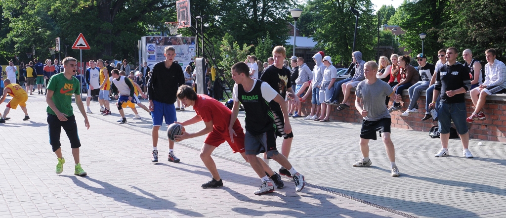 Ielu sports pilsētas centrā
