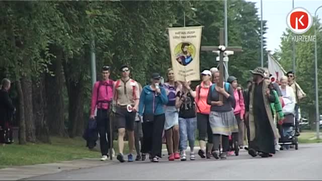 Svētceļnieki dodas uz Aglonu
