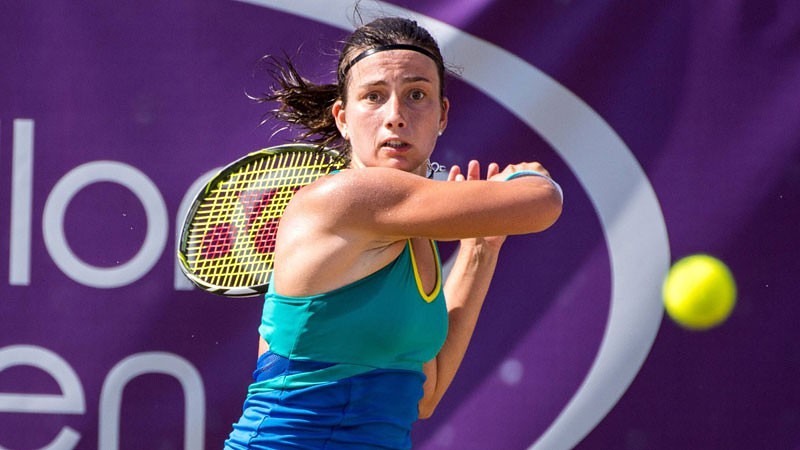 Sevastova divos setos piekāpjas Vatsonei